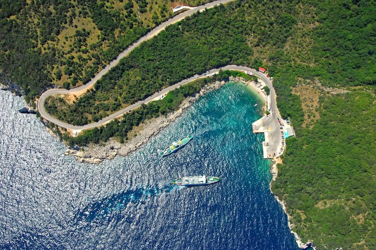 Guesthouse Villa Brestova Plomin 0*,